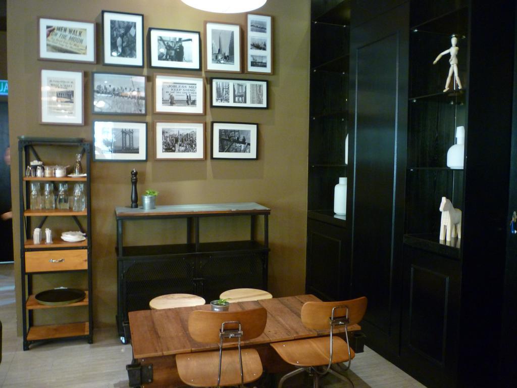 Manhattan Business Hotel Damansara Perdana Петалинг Джая Екстериор снимка