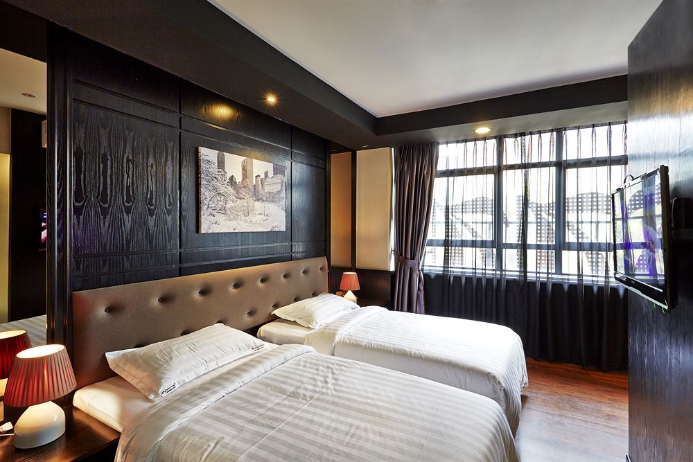 Manhattan Business Hotel Damansara Perdana Петалинг Джая Екстериор снимка